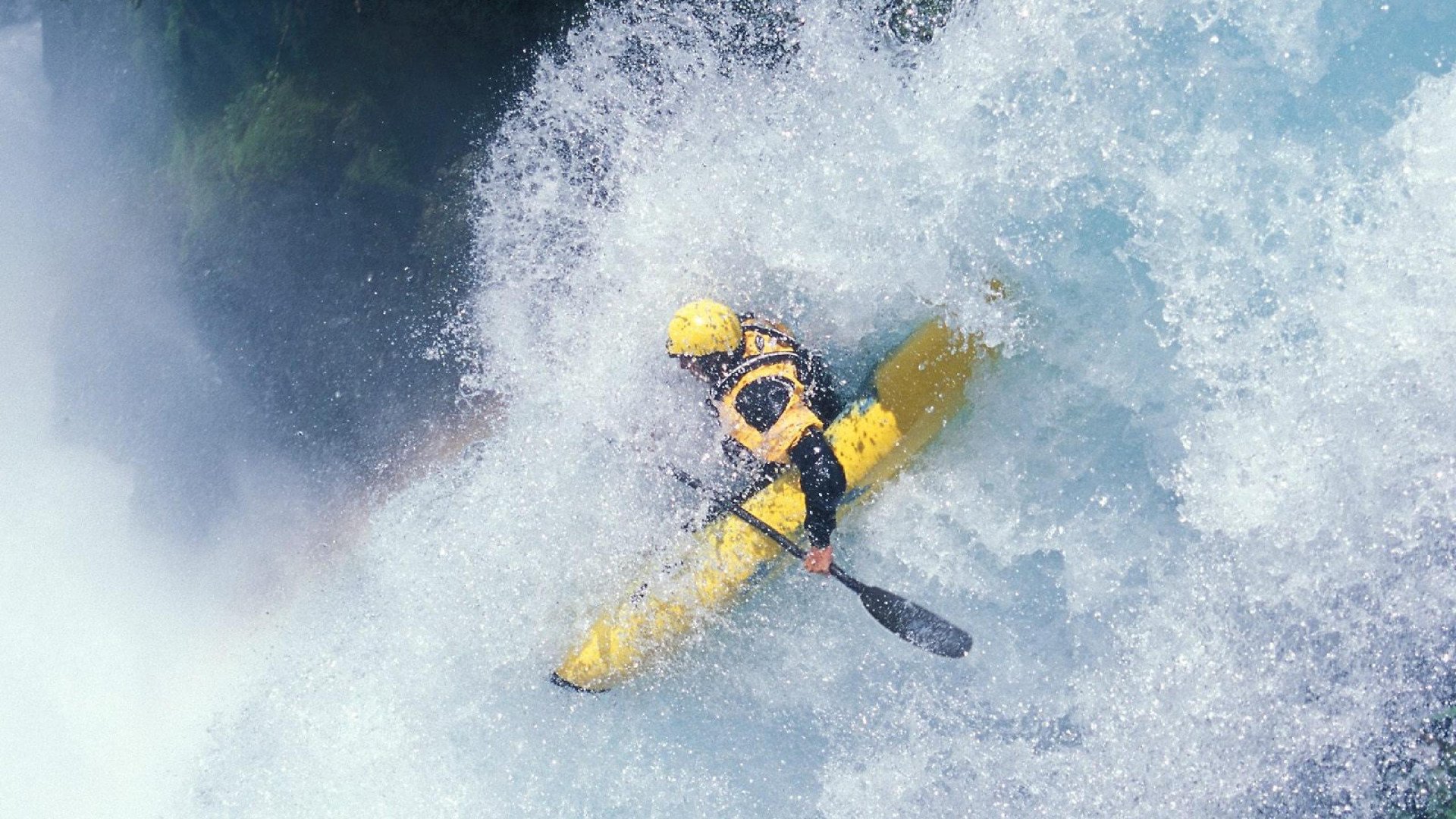 凯莉·麦基翁彰显女子仰泳项目新高度，凯莉麦基翁身高