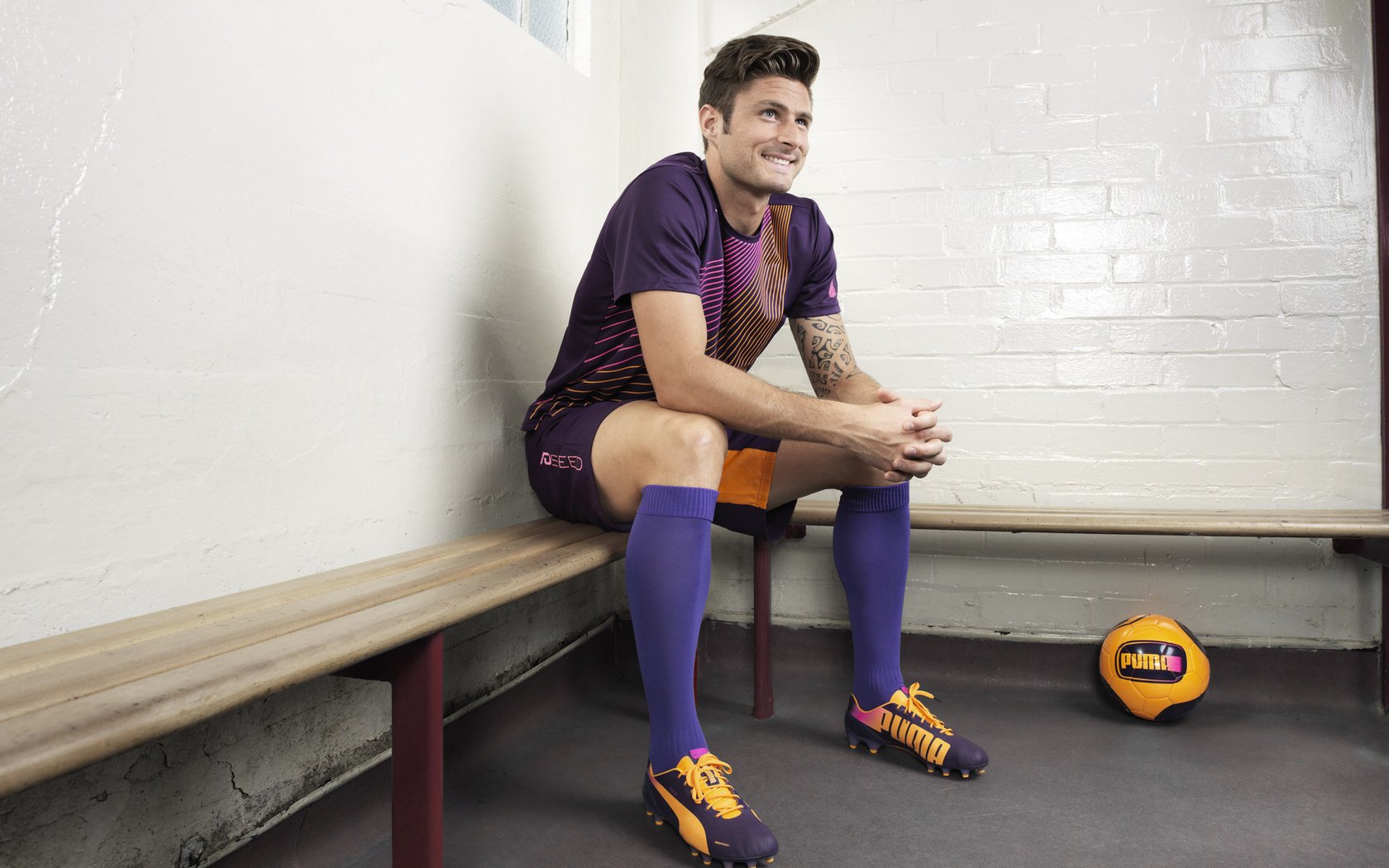 意甲激情攻势：贴地飞行的完美瞬间，意甲贴吧