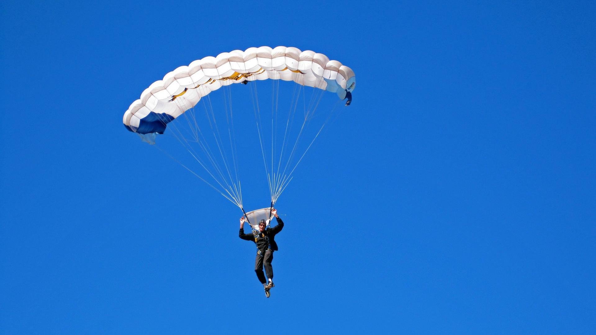 桑德兰展现“黑马”风采，埃弗顿或再度遭遇挫败？